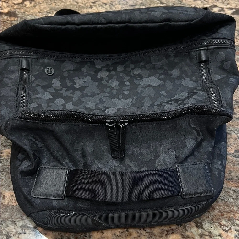 LULULEMON City Adventurer Backpack 17L Jacquard Camo Obsidian Black
